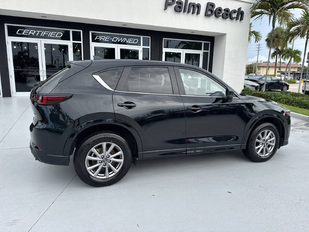 Used 2025 MAZDA CX-5 AWD 2.5 S w/ Preferred Package image 4