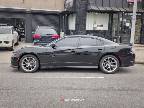 Used 2022 Dodge Charger GT image 4