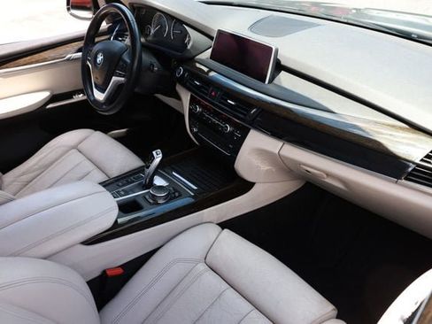 Used 2015 BMW X5 xDrive35d AWD/4WD image 19