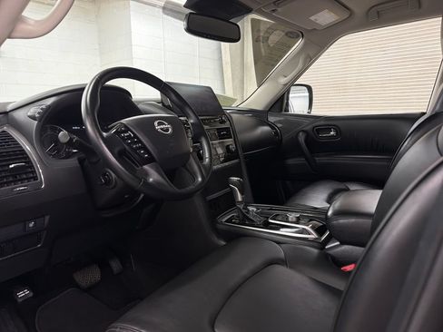 Used 2024 Nissan Armada SV RWD image 6