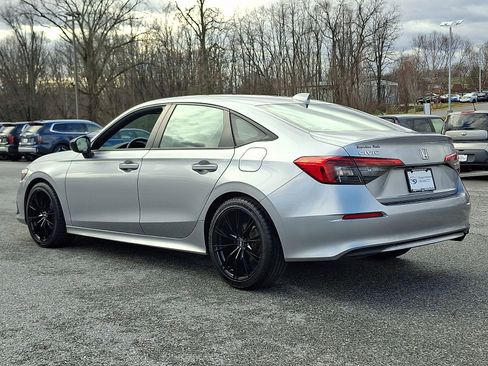 Used 2022 Honda Civic Sport image 4