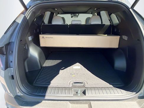 New 2026 Hyundai Tucson Limited image 12