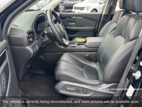 Used 2023 Honda Pilot EX-L image 11