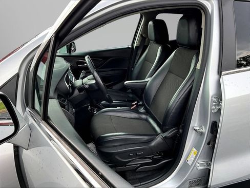 Used 2019 Buick Encore Preferred FWD image 23