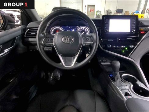 Used 2023 Toyota Camry LE image 6