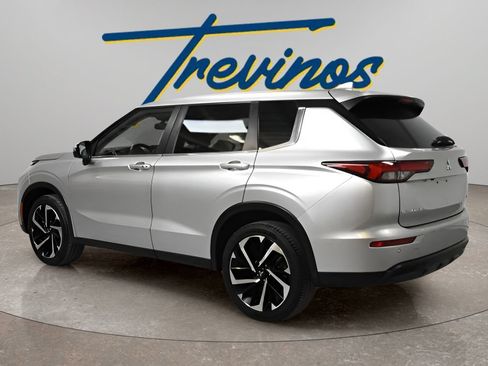 Used 2024 Mitsubishi Outlander SE FWD image 9