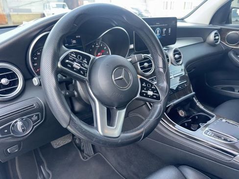 Used 2020 Mercedes-Benz GLC 300 4MATIC image 10