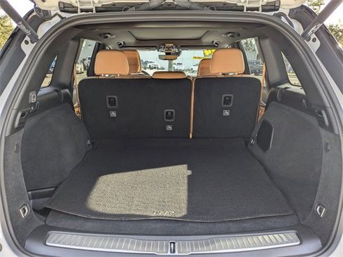 Certified 2024 Jeep Grand Cherokee Summit image 12