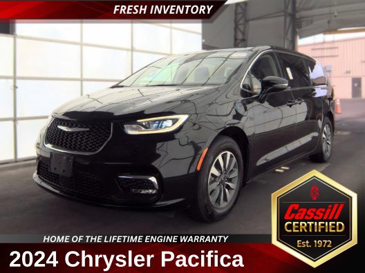 Used 2024 Chrysler Pacifica Limited FWD image 1