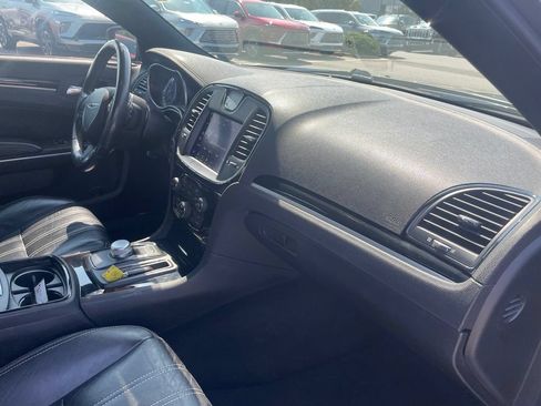 Used 2021 Chrysler 300 S RWD image 32
