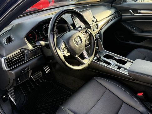 Used 2022 Honda Accord Sport image 9