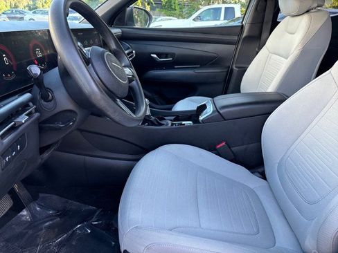 Used 2025 Hyundai Santa Cruz SE image 10