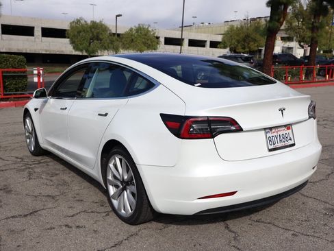 Used 2018 Tesla Model 3 Long Range image 6
