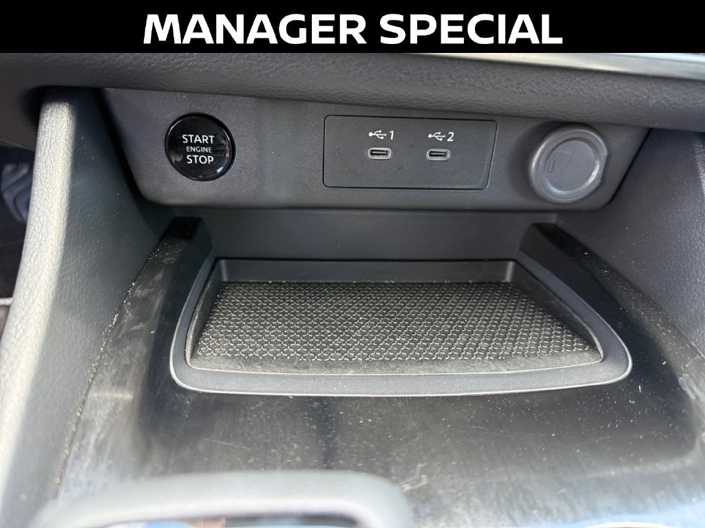 Used 2025 Nissan Rogue S FWD image 24