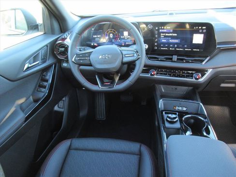 Used 2026 Chevrolet Equinox RS w/ Convenience Package III FWD image 13