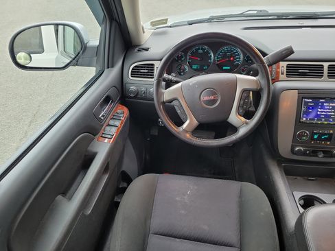 Used 2013 GMC Yukon SLE AWD/4WD image 20