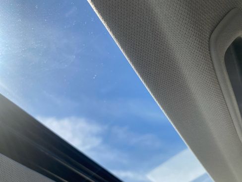 Used 2023 Acura Integra FWD image 25