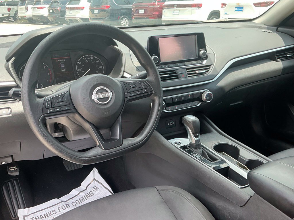 Used 2024 Nissan Altima 2.5 S FWD image 27