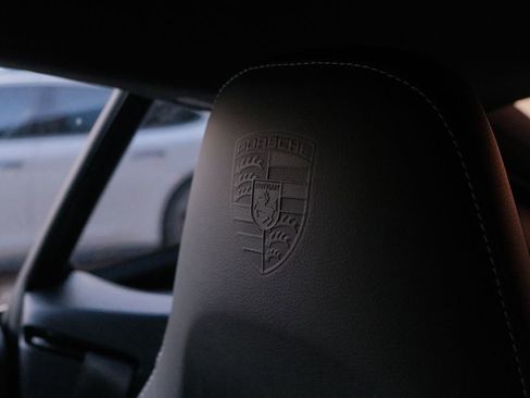 Used 2024 Porsche 718 Cayman image 39