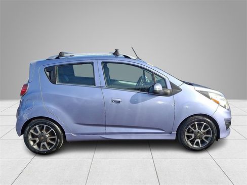 Used 2014 Chevrolet Spark LT image 7