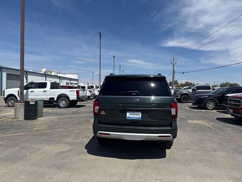 Used 2023 Ford Expedition Timberline image 4