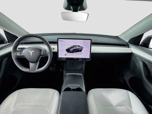 Used 2023 Tesla Model Y Long Range AWD/4WD image 14