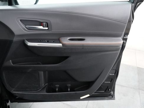 Used 2024 Toyota Sienna XSE w/ XSE Premium Package FWD image 22