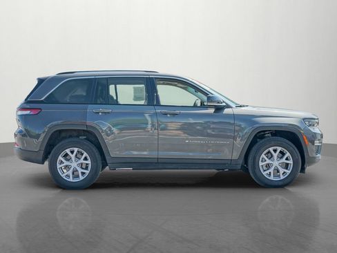 Used 2022 Jeep Grand Cherokee Limited AWD/4WD image 8
