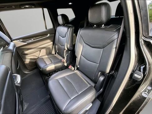 Used 2021 Cadillac XT6 Sport AWD/4WD image 26