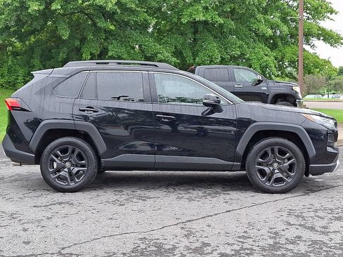 Used 2022 Toyota RAV4 Adventure AWD/4WD image 9
