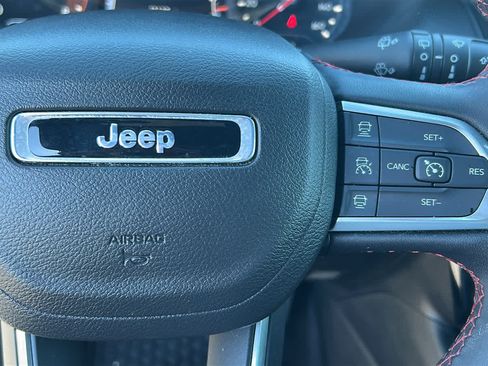 Used 2024 Jeep Compass Trailhawk AWD/4WD image 20