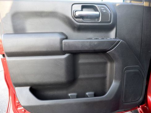 Used 2022 Chevrolet Silverado 1500 Custom w/ LPO, Dark Essentials Package image 14