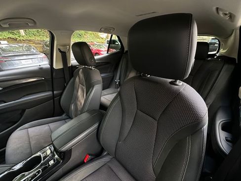 Used 2023 Buick Envision Preferred image 12