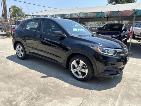 Used 2020 Honda HR-V LX image 7