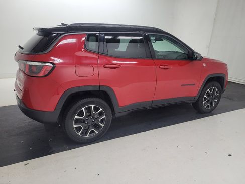 Used 2020 Jeep Compass Trailhawk AWD/4WD image 10