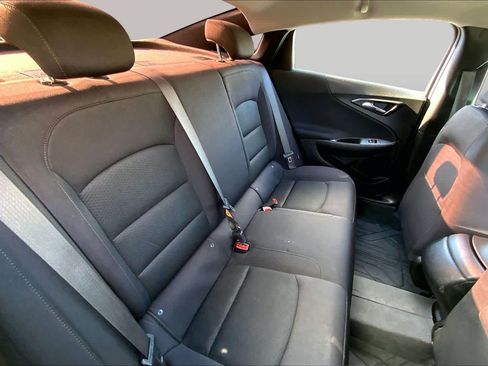 Used 2024 Chevrolet Malibu RS w/ LPO, Floor Liner Package FWD image 19