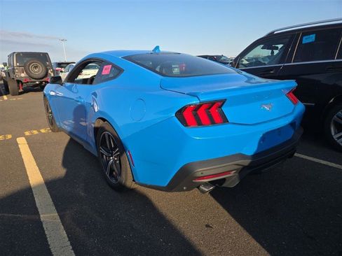 Used 2024 Ford Mustang Premium RWD image 7
