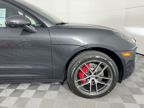 Certified 2026 Porsche Macan S AWD/4WD image 12