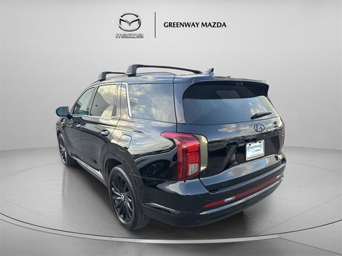 Used 2024 Hyundai Palisade Calligraphy image 5
