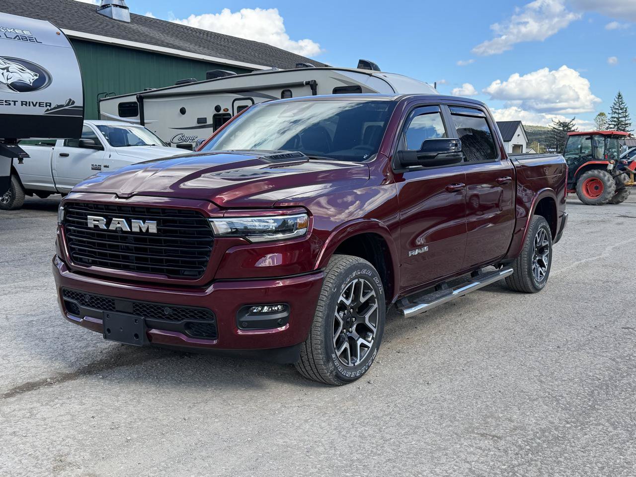 Used 2025 RAM 1500 Laramie w/ Sport Appearance Package AWD/4WD image 1