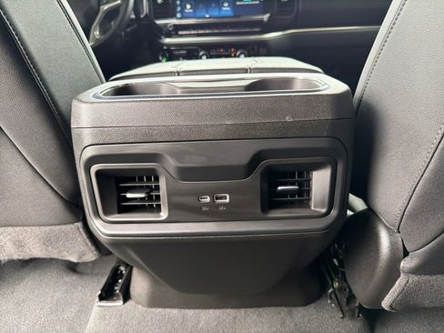 Used 2025 Chevrolet Silverado 2500 LT w/ Trail Boss Package image 25