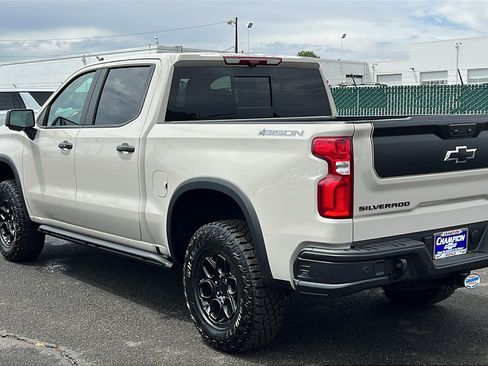 New 2026 Chevrolet Silverado 1500 ZR2 w/ ZR2 Bison Edition AWD/4WD image 8