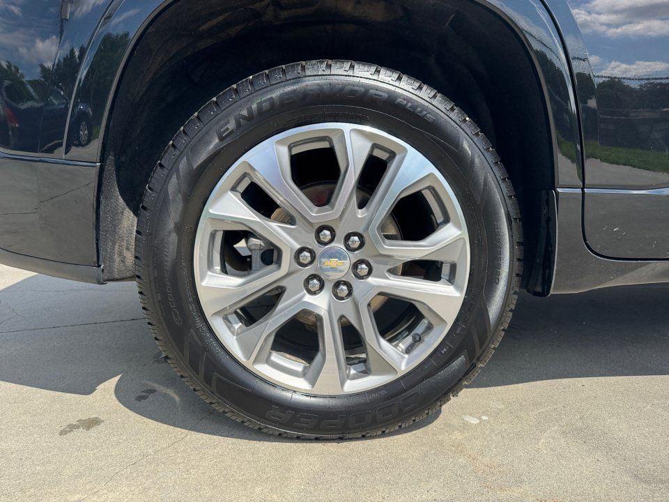 Used 2021 Chevrolet Traverse Premier AWD/4WD image 27