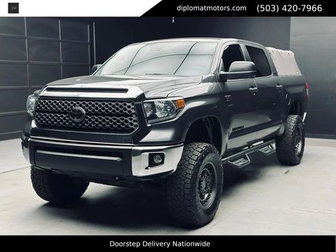 Used 2021 Toyota Tundra SR5 w/ SR5 Upgrade Package AWD/4WD image 1