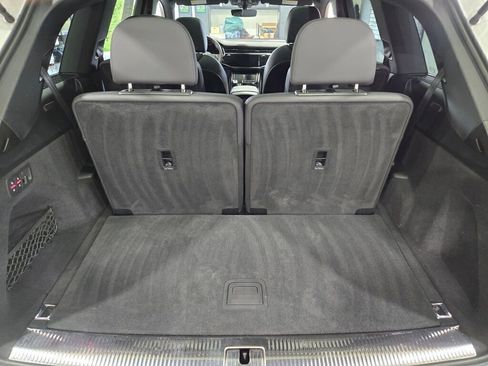 Used 2025 Audi Q7 3.0T Premium Plus image 17
