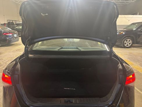 Used 2023 Nissan Sentra SV image 30