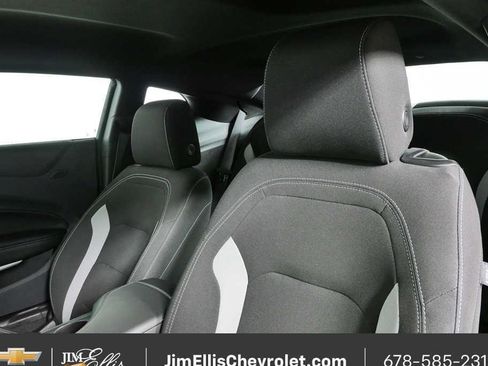 Certified 2023 Chevrolet Camaro LT RWD image 5