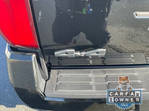 Used 2026 Toyota Tacoma SR5 image 8