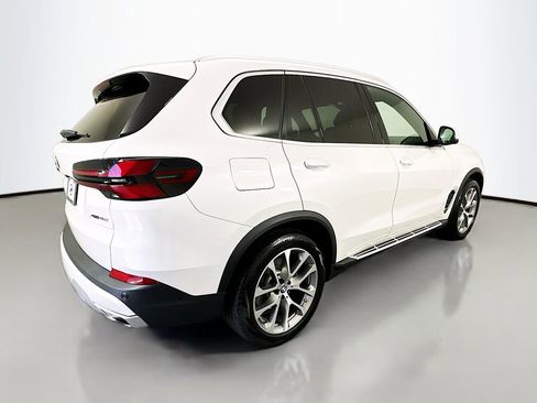 Used 2024 BMW X5 xDrive40i image 5