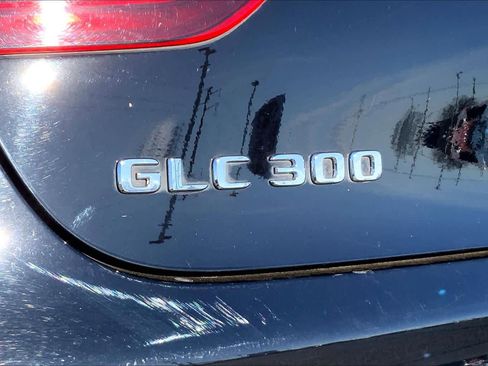 Used 2023 Mercedes-Benz GLC 300 4MATIC Coupe image 31
